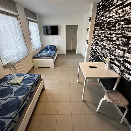 Apartamento Schoen Gelegenes Im Zentrum In Mg35 Und Mg36
