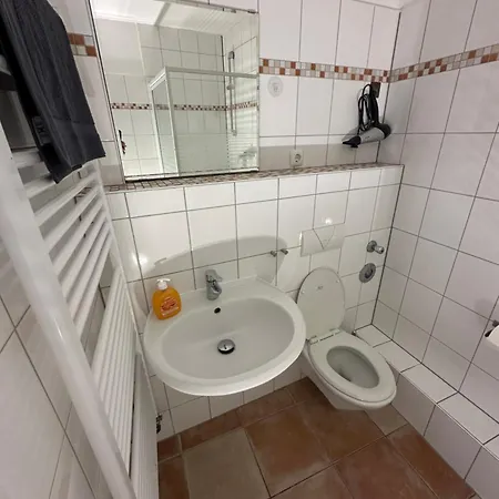 Schoen Gelegenes Im Zentrum In Mg35 Und Mg36 Mönchengladbach