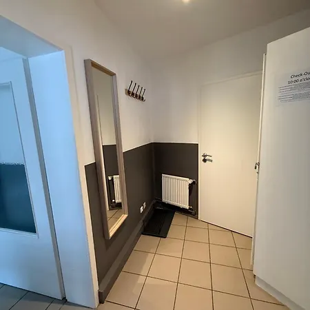 Schoen Gelegenes Im Zentrum In Mg35 Und Mg36 بوروسيا مونشنغلادباخ