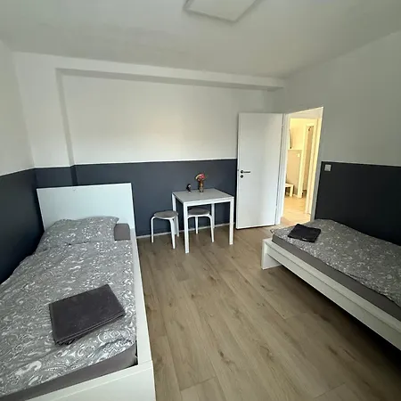 Schoen Gelegenes Im Zentrum In Mg35 Und Mg36