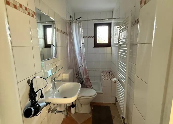 Schoen Gelegenes Im Zentrum In Mg35 Und Mg36 Lejlighed *