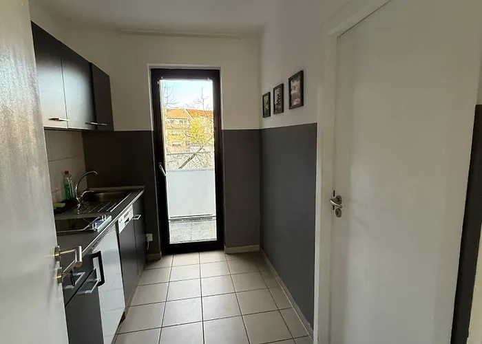 Schoen Gelegenes Im Zentrum In Mg35 Und Mg36 Lejlighed *